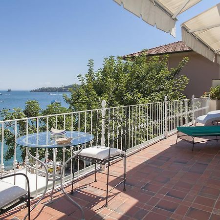 Holiday Home Fiorita Porto Venere Ruang foto