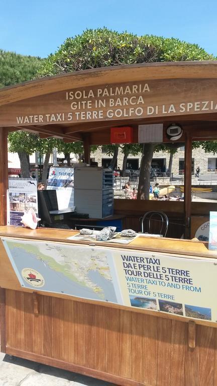 Holiday Home Fiorita Porto Venere Ruang foto