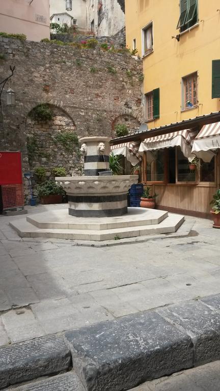 Holiday Home Fiorita Porto Venere Ruang foto