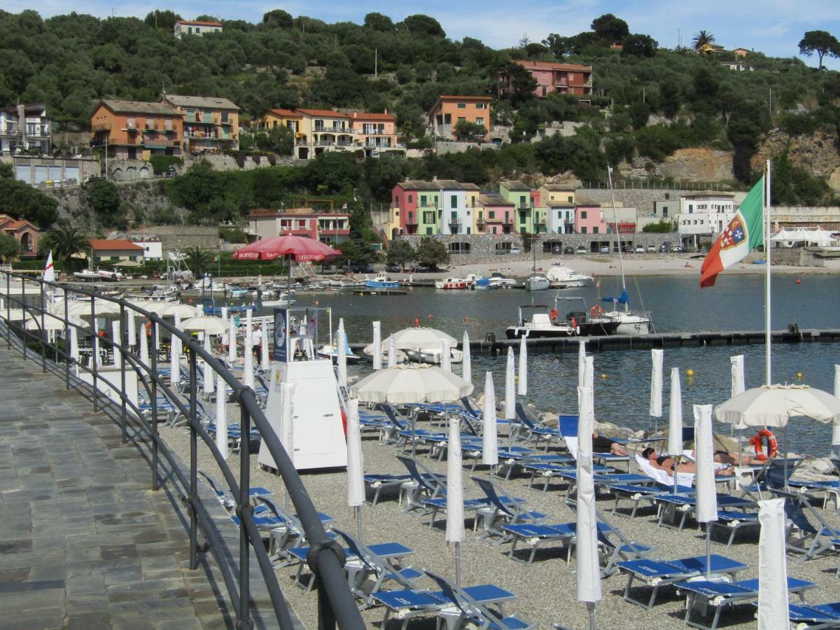 Holiday Home Fiorita Porto Venere Bagian luar foto